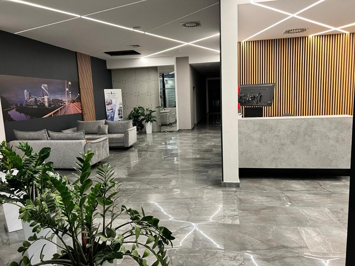 21St Floor Capital Apartment Rzeszow Exterior photo